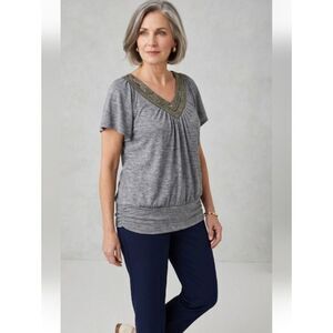 B Design Top Sz XL Gray beaded